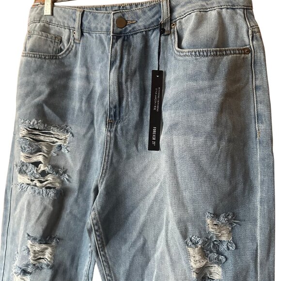 FOREVER 21 Light-Wash Distressed Jeans - Picture 2 of 4
